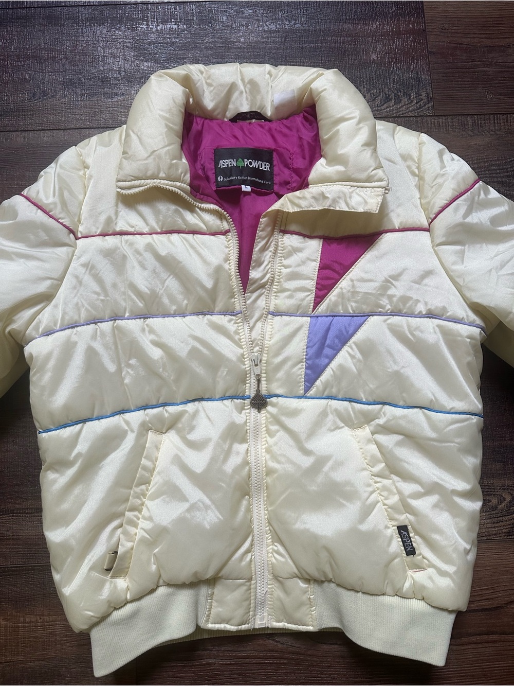 Women's Cream Puffer Ski Jacket with Pink & Lavender Accents Vintage